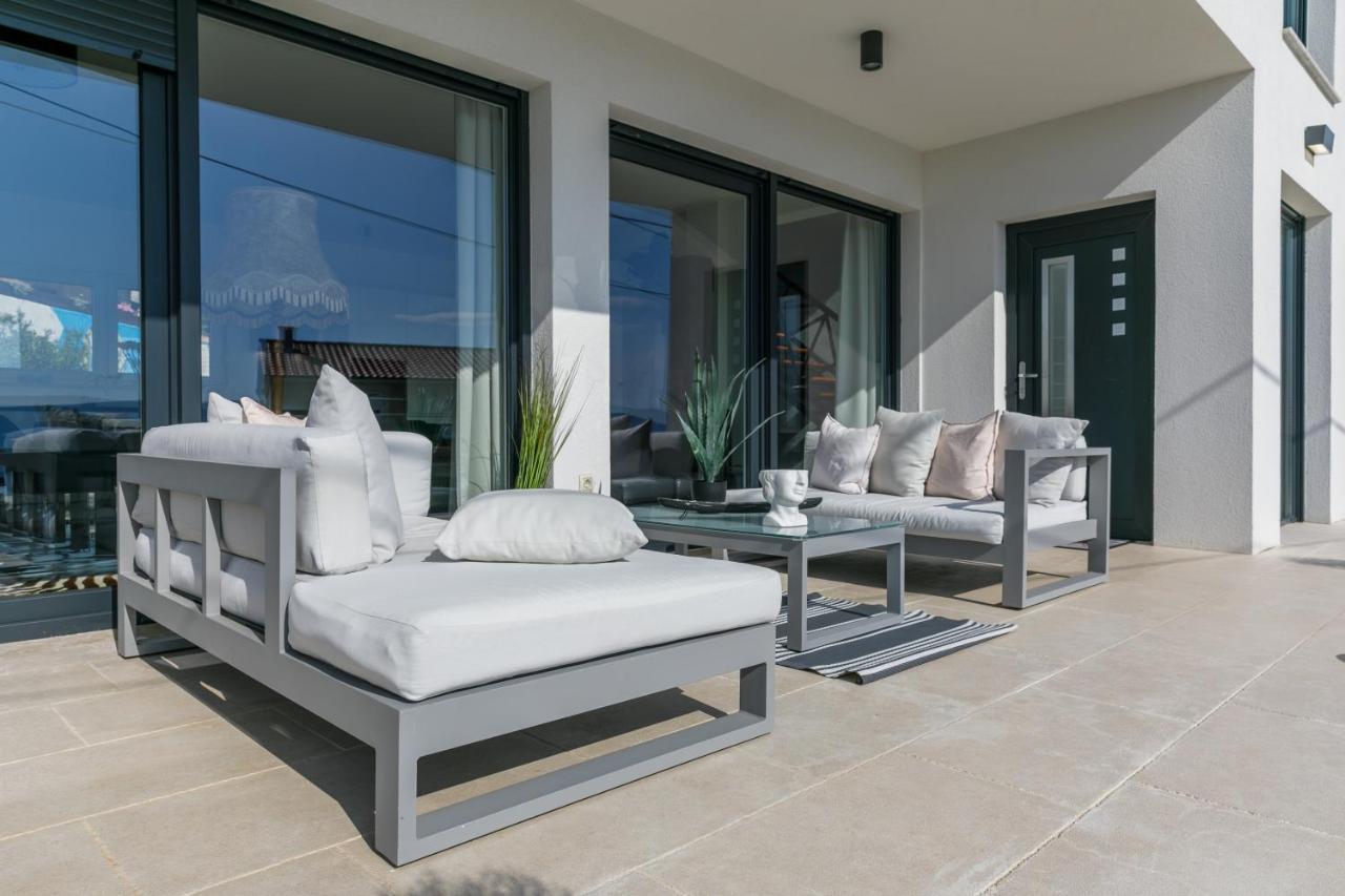 Holiday home Alma Krk