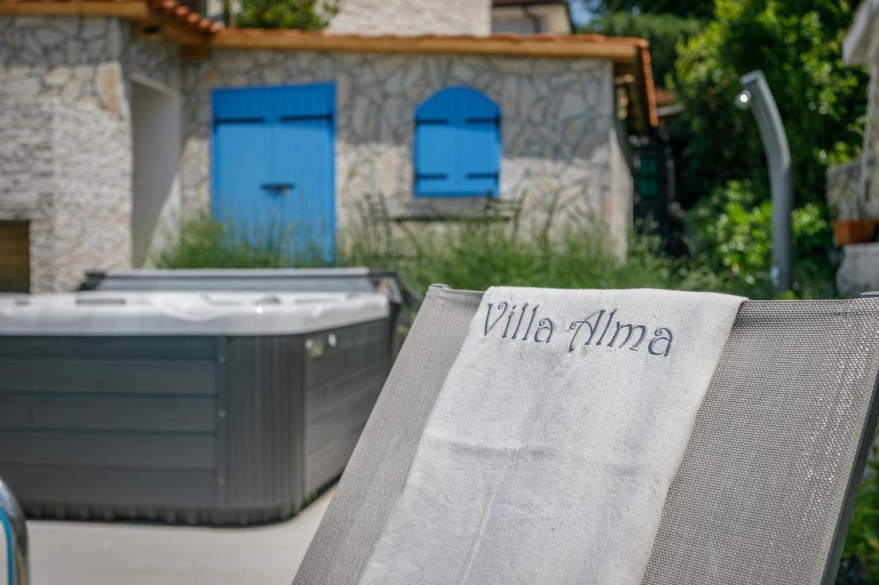 Alma Krk Holiday home *